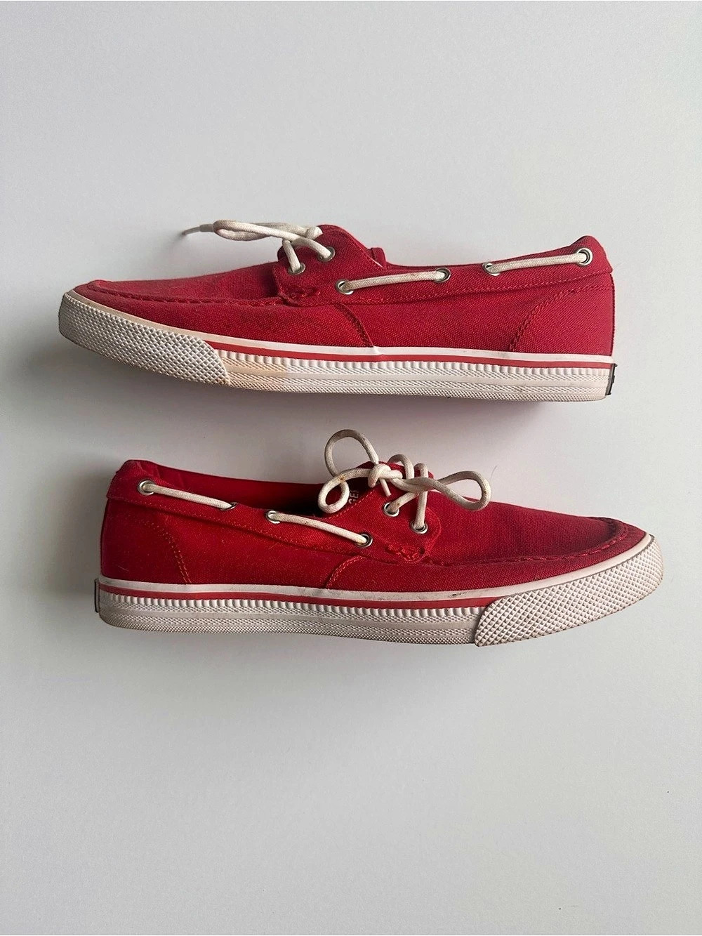 Tommy Hilfiger Canvas Boat Shoe Red & White US 10.5 - Picture 3 of 7